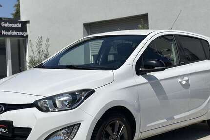 Hyundai i20 102.777 km 6.490 &euro; Velbert 42551