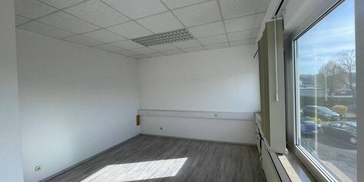 Gewerbeobjekt Langenfeld Richrath - 2.460&euro; | Angebot:23960767