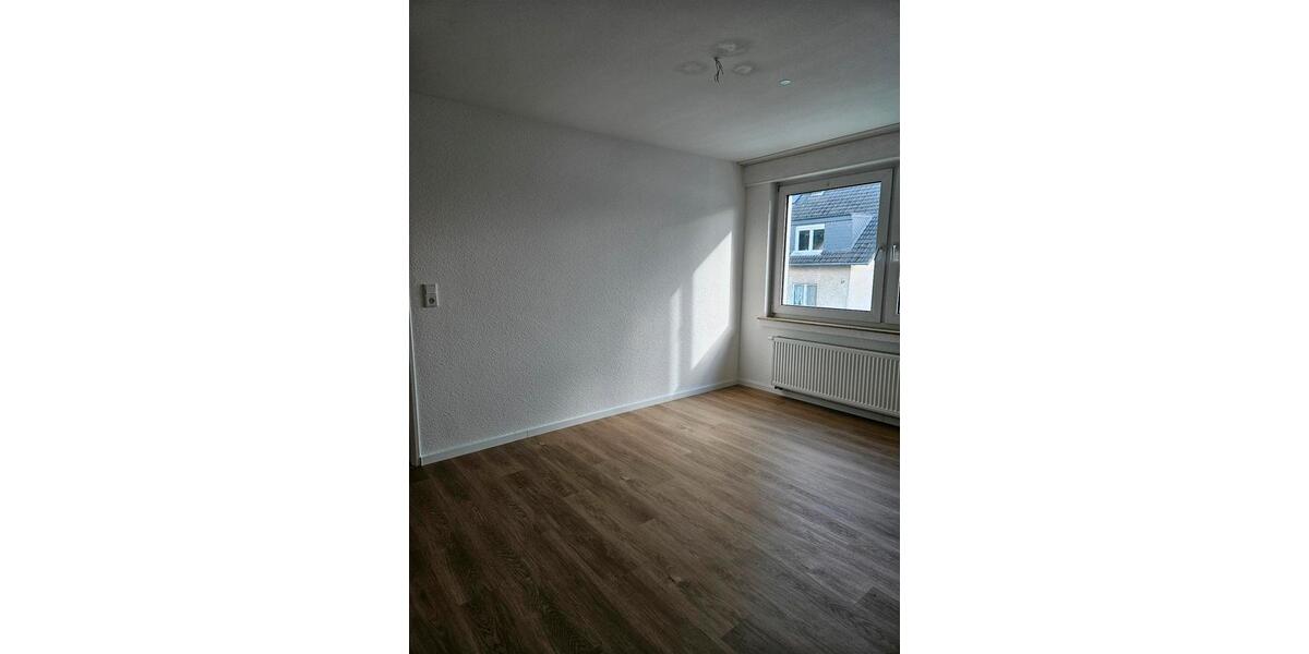 Mehrfamilienhaus, Wohnhaus Hagen Hagen-Nord - 8 Zimmer, 205 m&sup2;, 499.000&euro; | Angebot:26874961