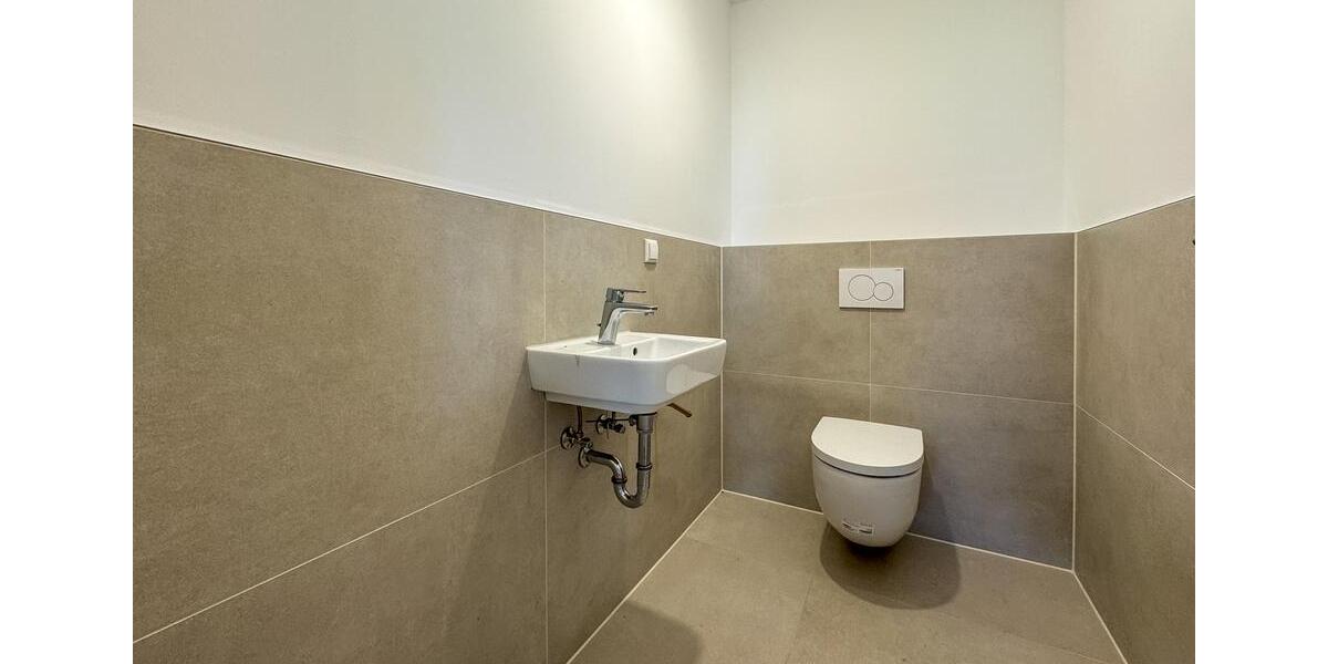 Pempelfort: Urbaner Wohntraum – stilvolle 3-Zimmer-Wohnung in Bestlage mit Balkon & Einbauküche 3 zimmer