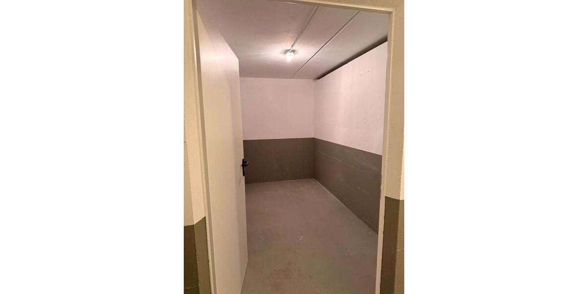 Dachgeschoßwohnung Leverkusen Schlebusch - 2 Zimmer, 70 m&sup2;, 890&euro; | Angebot:25710787