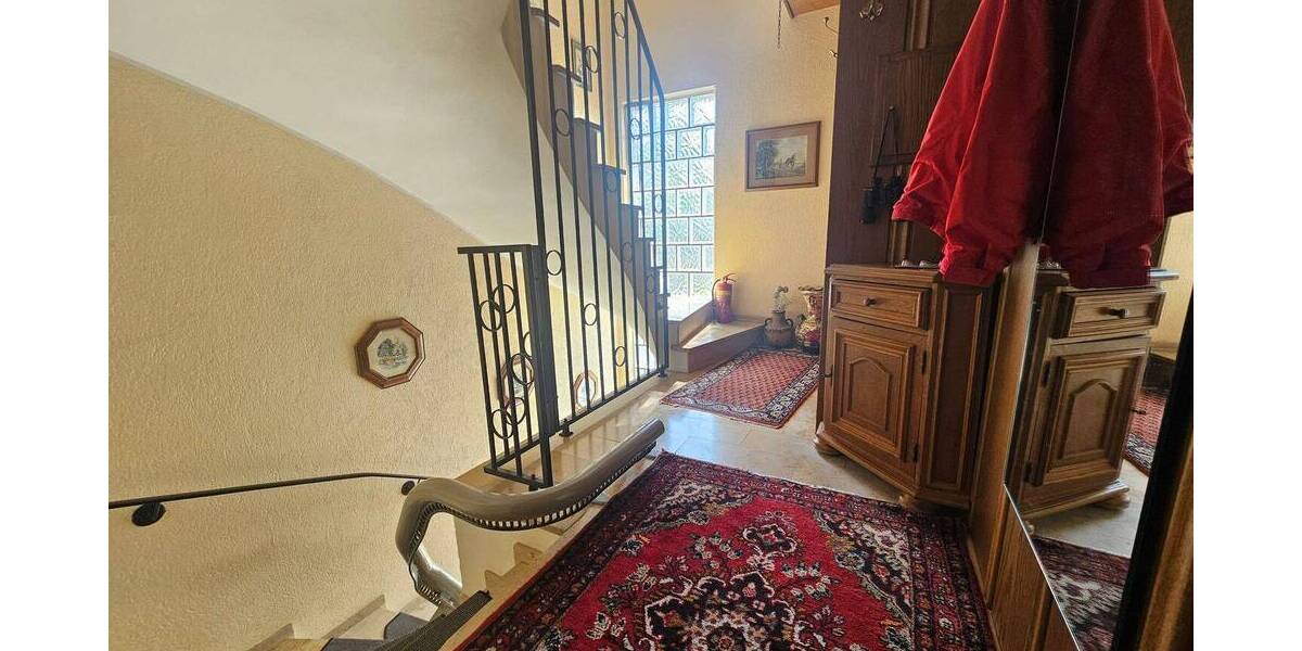 Mehrfamilienhaus, Wohnhaus Solingen Ohligs-Aufderhöhe - 6 Zimmer, 193 m&sup2;, 398.000&euro; | Angebot:26752520