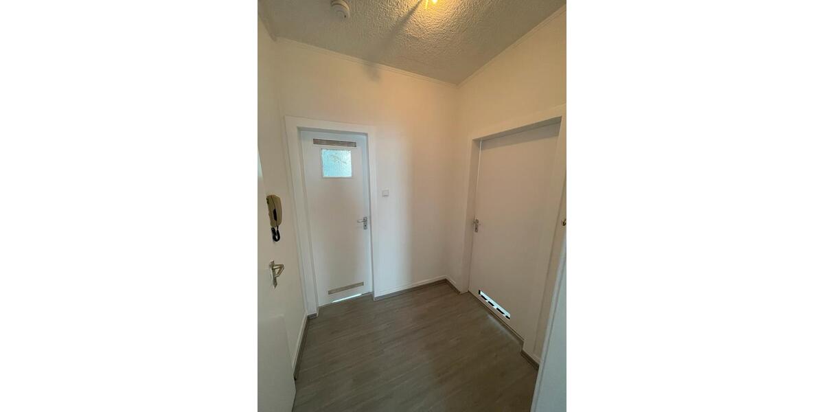 Erdgeschoßwohnung Remscheid - 2 Zimmer, 52 m&sup2;, 470&euro; | Angebot:26396493