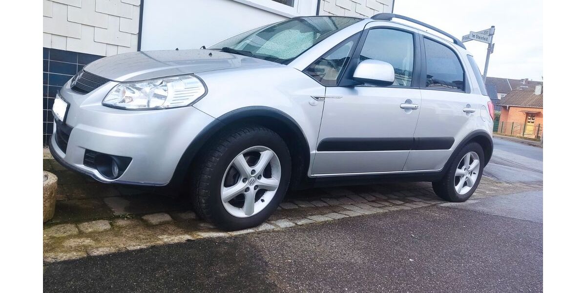 Suzuki SX4 69.800 km 7.400 &euro; Leverkusen 51371
