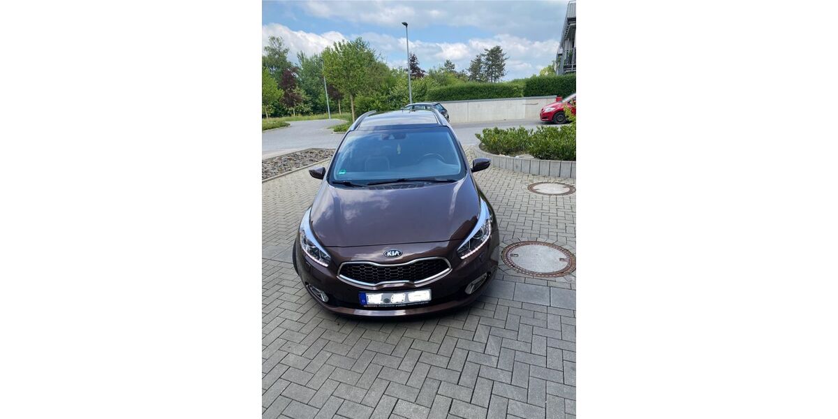 Kia ceed Sportswagon 158.000 km 8.300 &euro; Heiligenhaus 42579