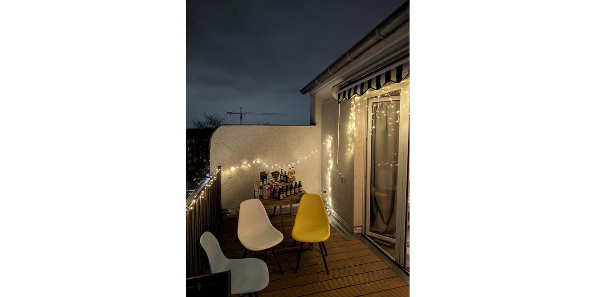 Spacious Rooftop Terrace, Bright Furnished Sublet in Flingern 2.5 zimmer