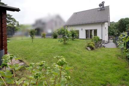 Haus zum Kaufen in Solingen 698.000 € 196 m² 5 zimmer