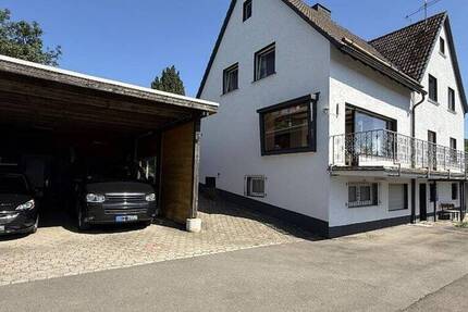 Großes Zweifamilienhaus in ruhiger Sackgassenlage von Kierspe