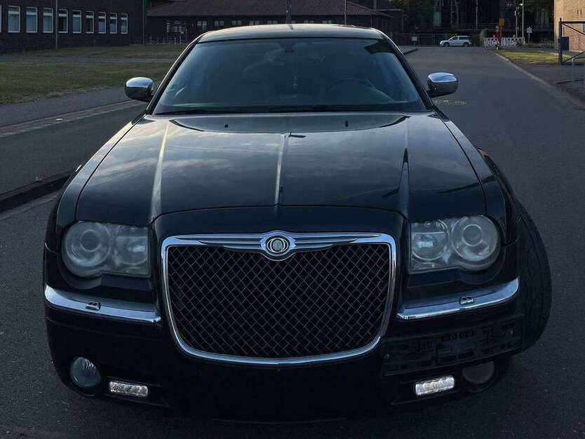 300C