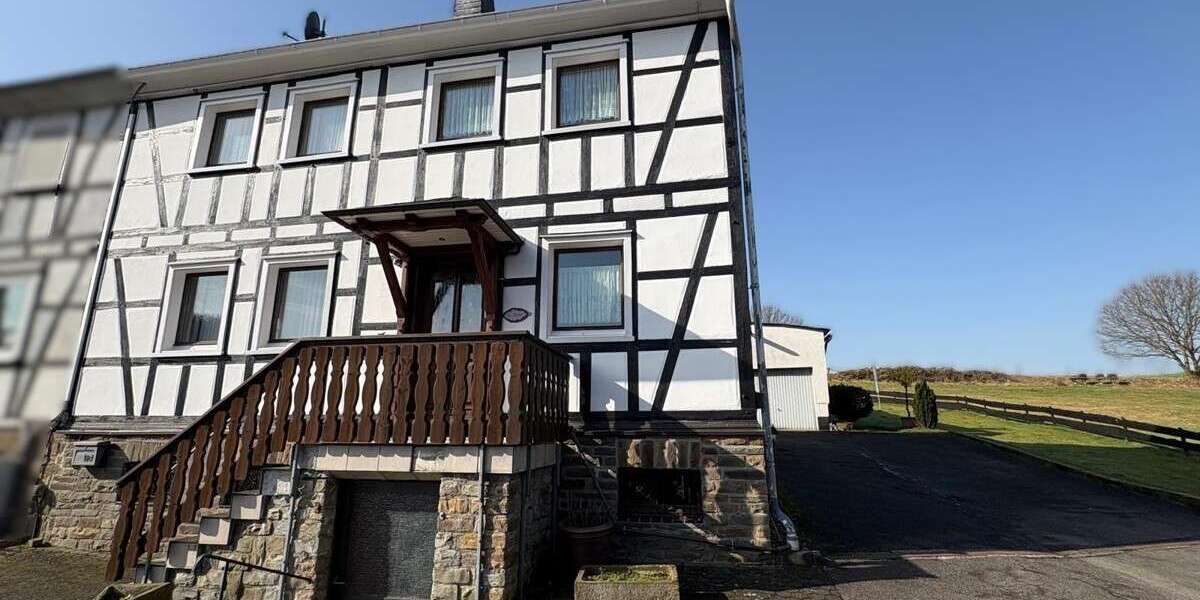 Einfamilienhaus Lindlar - 5 Zimmer, 135 m&sup2;, 275.000&euro; | Angebot:26310106