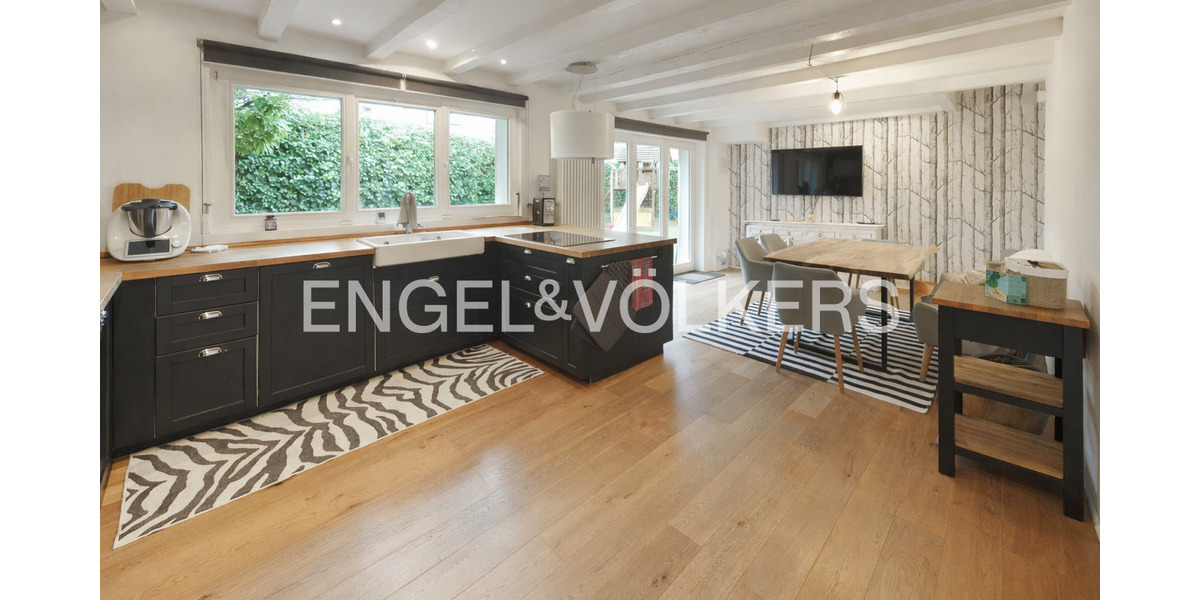 Einfamilienhaus Mettmann Metzkausen - 7 Zimmer, 270 m&sup2;, 725.000&euro; | Angebot:25688636