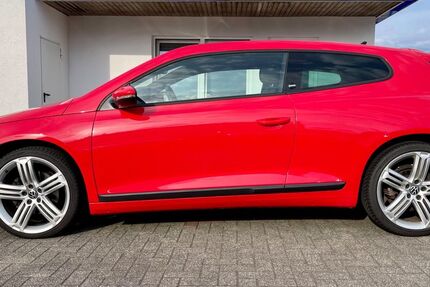 VW Scirocco 129.000 km 11.950 &euro; Wipperfürth 51688