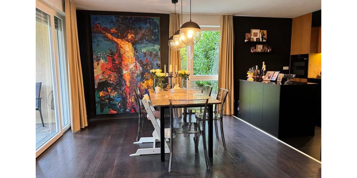 Luxuriöse EG Wohnung in Ratingen mit großem Garten beliebte Lage 4 zimmer