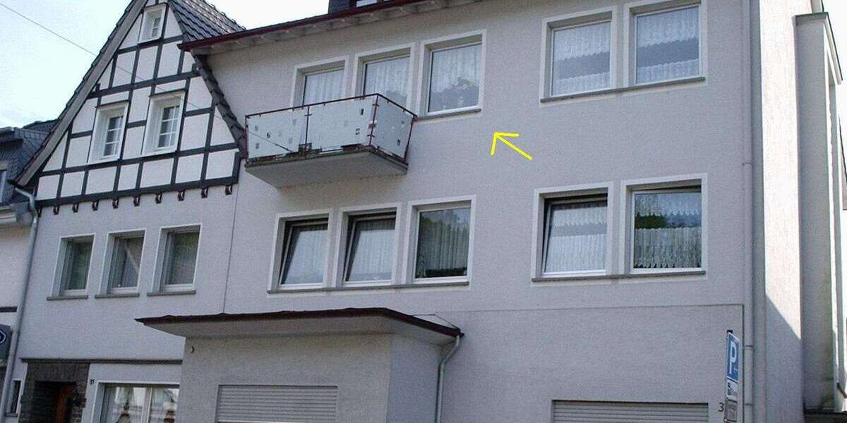 Etagenwohnung Engelskirchen - 3 Zimmer, 100 m&sup2;, 750&euro; | Angebot:26102407