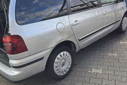 VW Sharan 223.000 km 3.550 € Bochum 44805