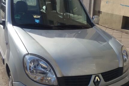 Renault Kangoo 154.000 km 5.500 € Düsseldorf 40472