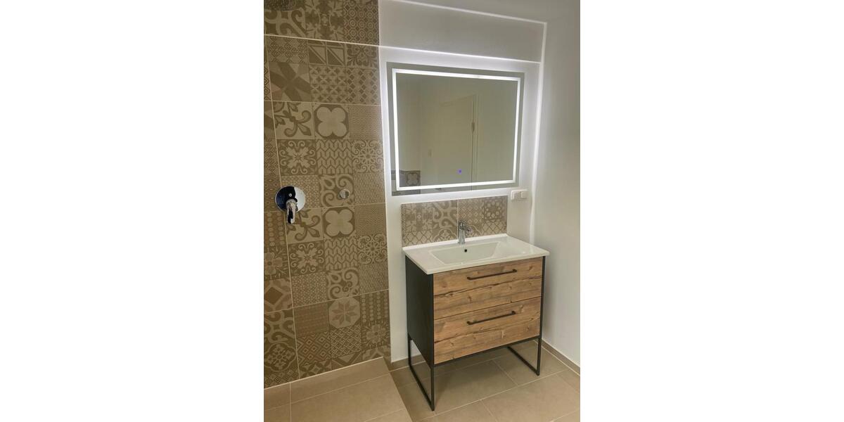 Maisonettenwohnung Bergisch Gladbach Frankenforst - 5 Zimmer, 150 m&sup2;, 1.650&euro; | Angebot:26428347