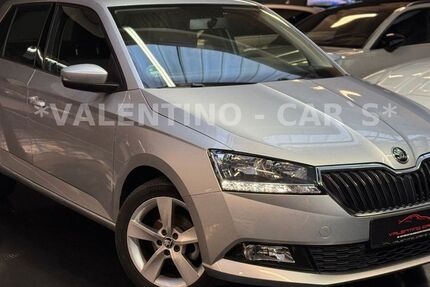 Skoda Fabia 35.619 km 11.999 &euro; Radevormwald 42477
