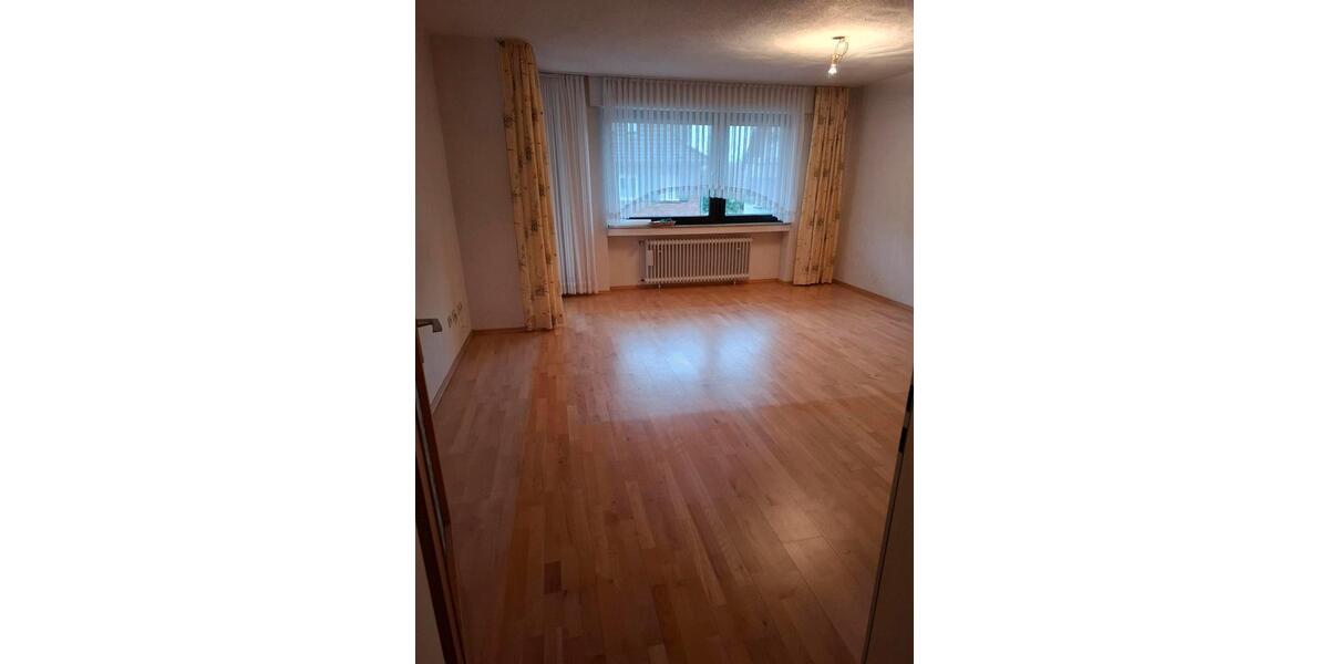 3-Zimmer-Wohnung mit Garage in Lev Quettingen – provisionsfrei 3 zimmer