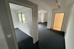 Hochwertige 76 m² Büroeinheit mit Exzellenter Anbindung zimmer