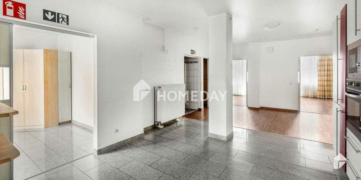 Bezugsfrei! Großzügige 6-Zimmer-Wohnung mit Balkon, EBK und 4 Stellplätzen in Wetter (Ruhr) 6 zimmer