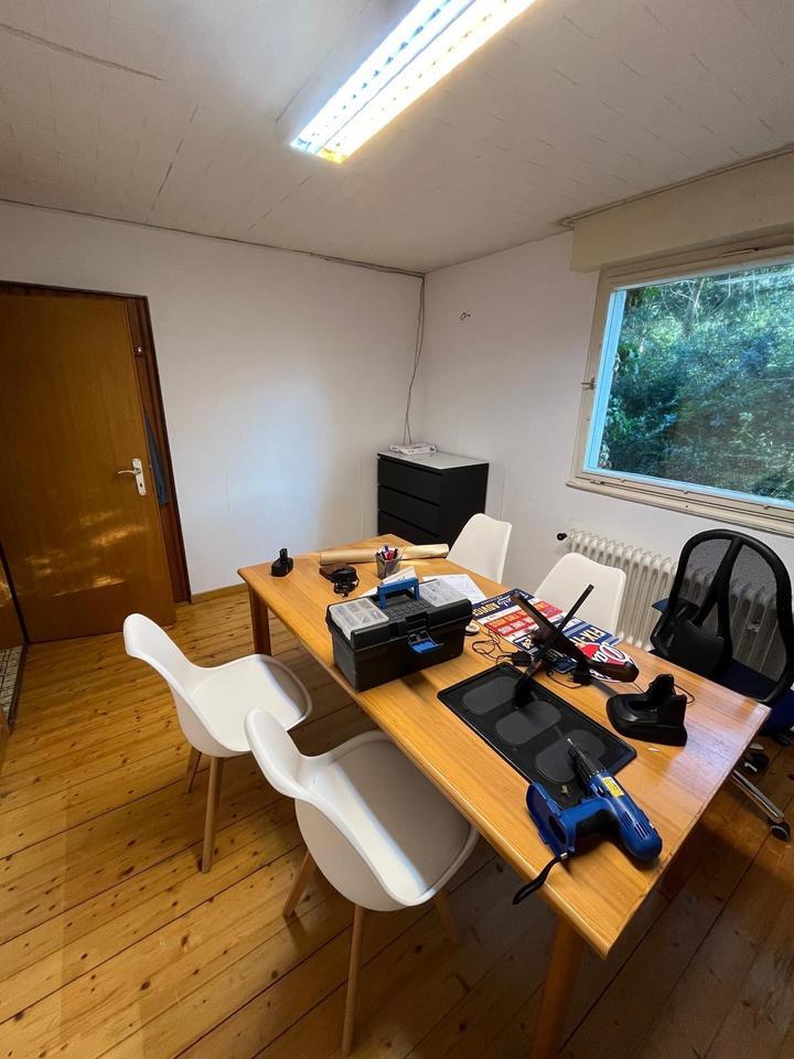 Haus mit riesigem Grundstück!! Mit bestätigter Bauvoranfrage!!