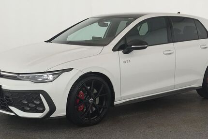 VW Golf 20.300 km 36.784 &euro; Düsseldorf 40233