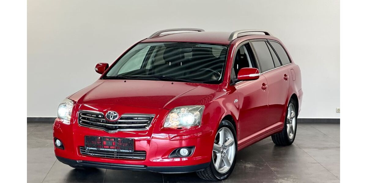 Toyota Avensis 134.000 km 3.599 &euro; Wuppertal 42279