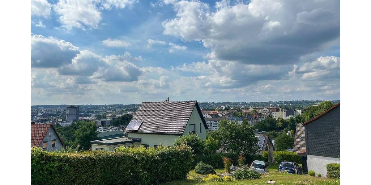 Lassen Sie Ihre Wohnträume wahr werden: Sonniges Baugrundstück mit atemberaubender Fernsicht zimmer