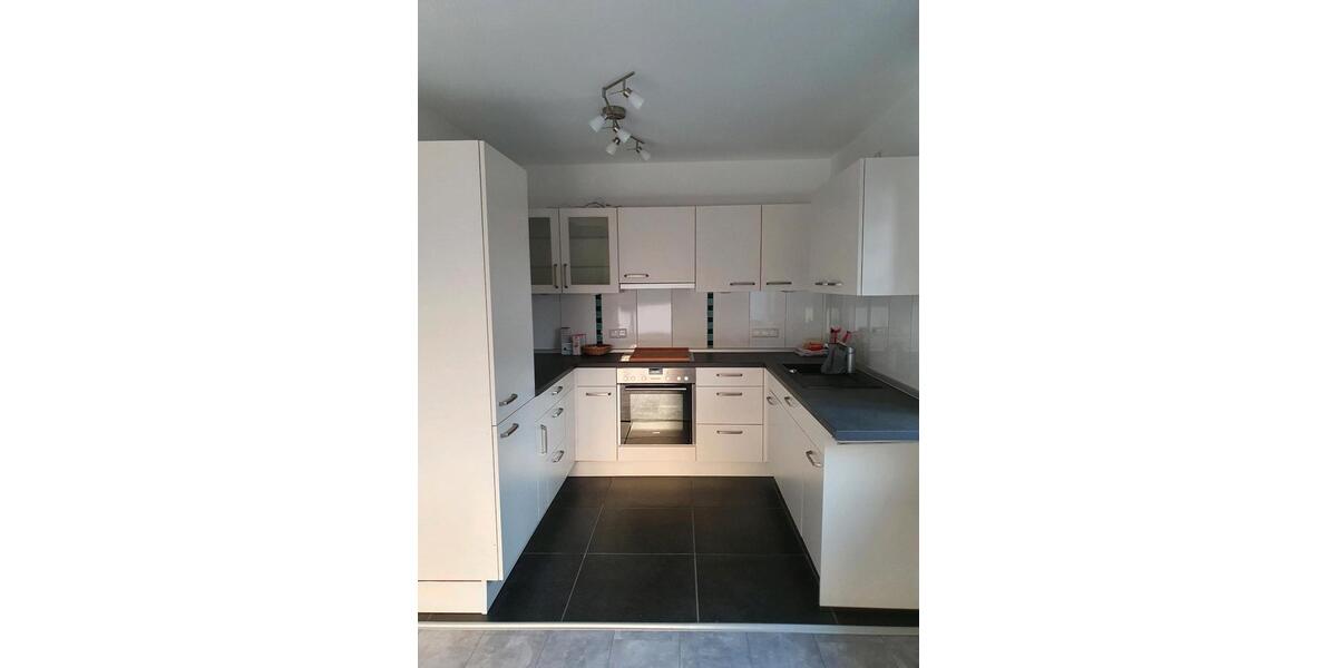 Etagenwohnung Remscheid Lüttringhausen - 4 Zimmer, 80 m&sup2;, 220.000&euro; | Angebot:27425681