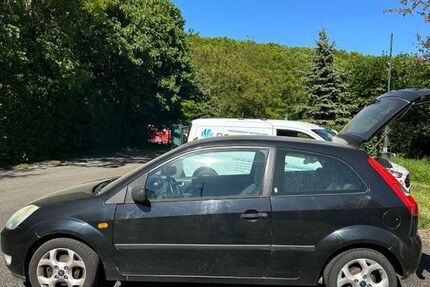 Ford Fiesta 180.000 km 1.100 &euro; Erkrath 40699