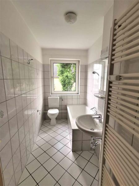 2-Zi.-Whg. mit Tageslichtbad und Balkon