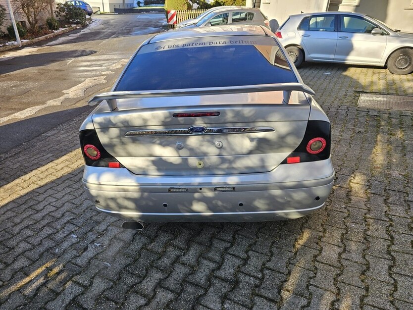 Ford Focus 206.000 km 3.500 € Lüdenscheid 58507