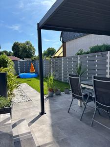 VOLL SANIERT MIT AUSBAUGENEHMIGUNG UND GARTEN