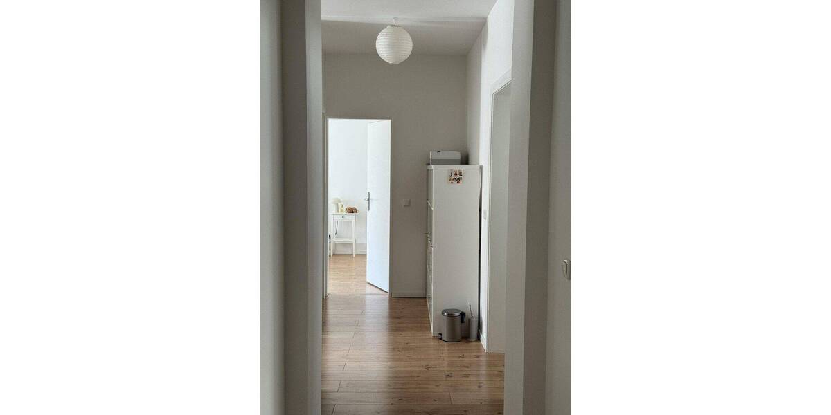 Etagenwohnung Düsseldorf Unterbilk - 3 Zimmer, 90 m&sup2;, 1.810&euro; | Angebot:26874110