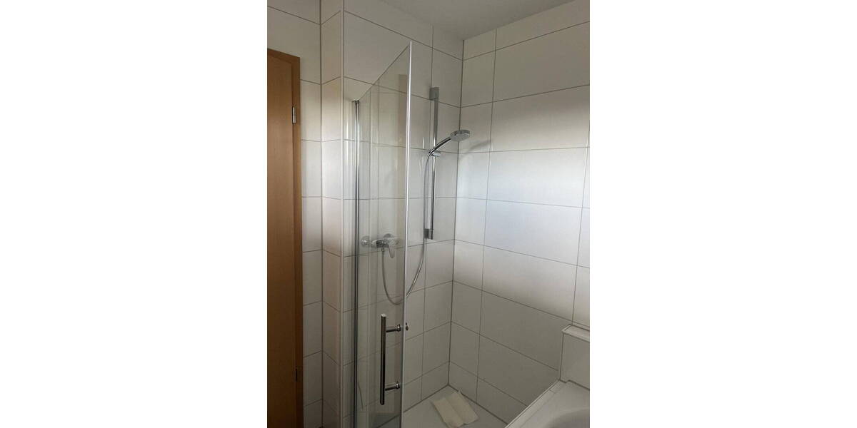 Etagenwohnung Bergisch Gladbach Hebborn - 2 Zimmer, 94 m&sup2;, 399.000&euro; | Angebot:26583703