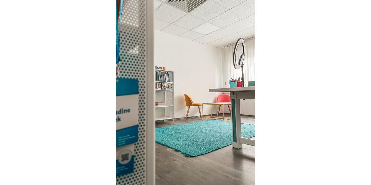 Helle Büroetage nahe der Henrichshütte in Hattingen zu vermieten zimmer