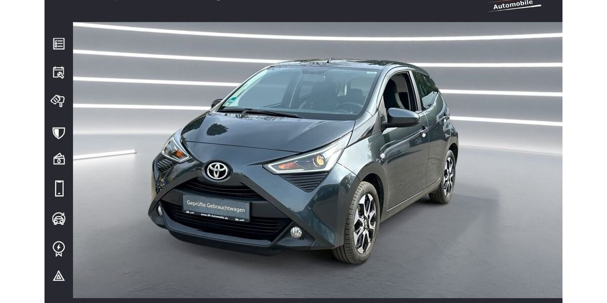 Toyota Aygo (X) 105.060 km 8.990 &euro; Remscheid 42859
