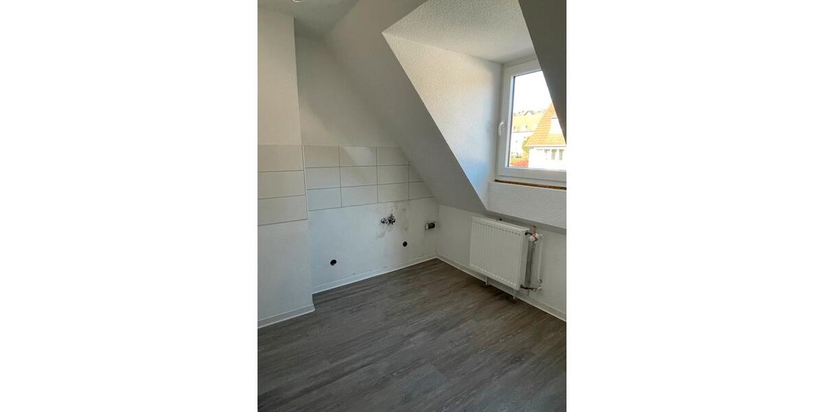Dachgeschoßwohnung Bochum Bochum-Südwest - 2 Zimmer, 31 m&sup2;, 378&euro; | Angebot:24980719