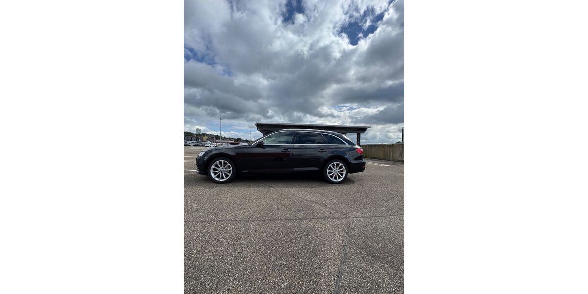 Audi A4 184.425 km 16.000 &euro; Remscheid 42859