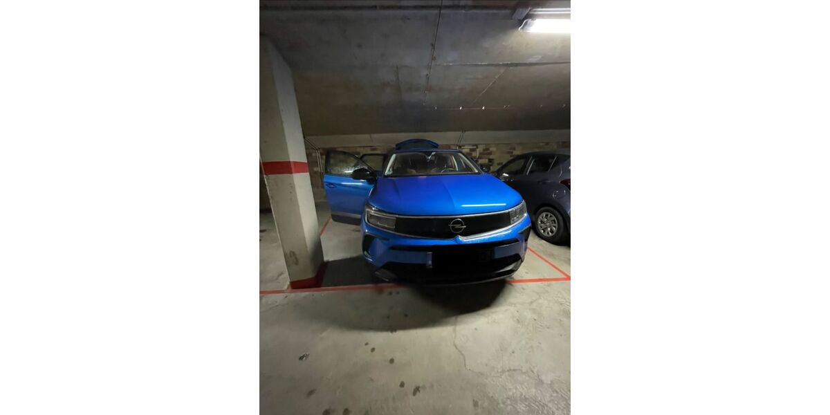 Opel Grandland (X) 40.500 km 19.900 &euro; Düsseldorf 40627