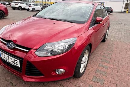 Ford Focus 89.500 km 8.000 &euro; Düsseldorf 40215