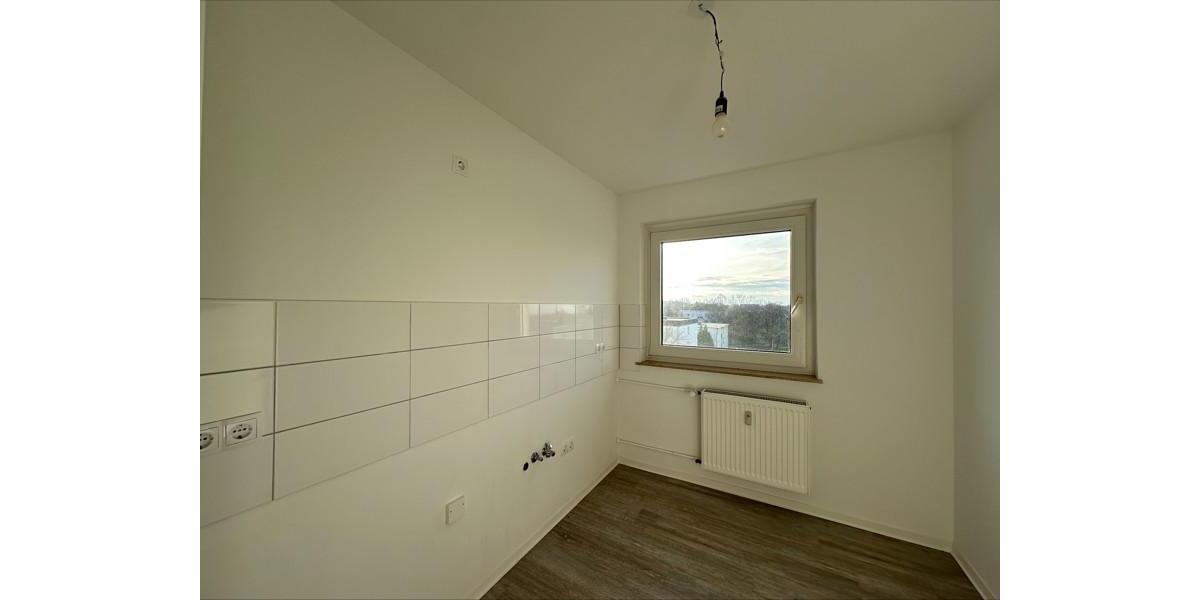 Geräumige 3-Zi.-Wohnung mit Balkon! 3 zimmer