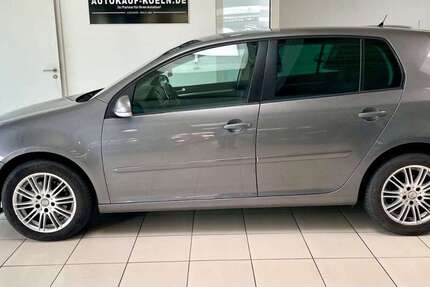 VW Golf 330.000 km 2.290 € Köln 51067