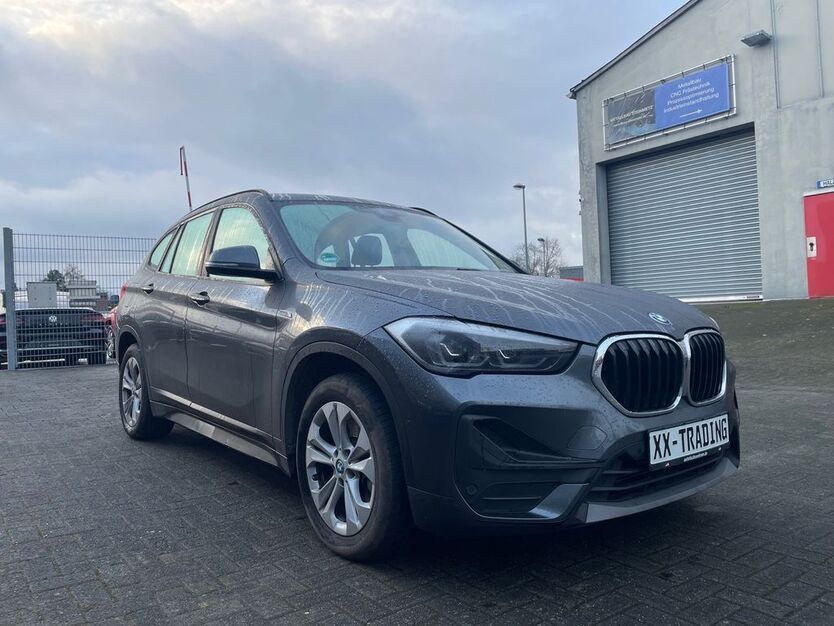 BMW X1 114.863 km 21.600 € Velbert 42553