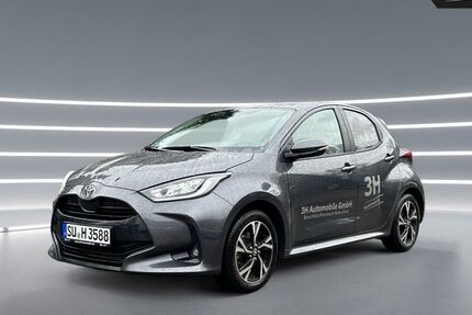 Toyota Yaris 8.900 km 25.790 &euro; Remscheid 42859