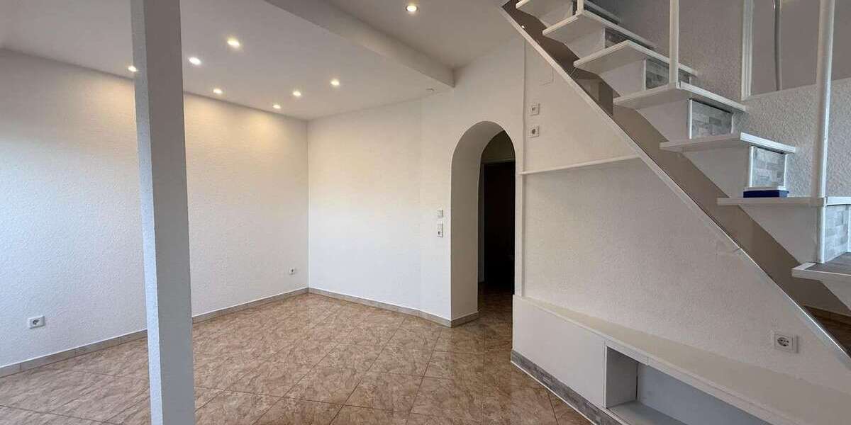 Wohnung zum Mieten in Leverkusen 1.100 € 80 m² 4 zimmer