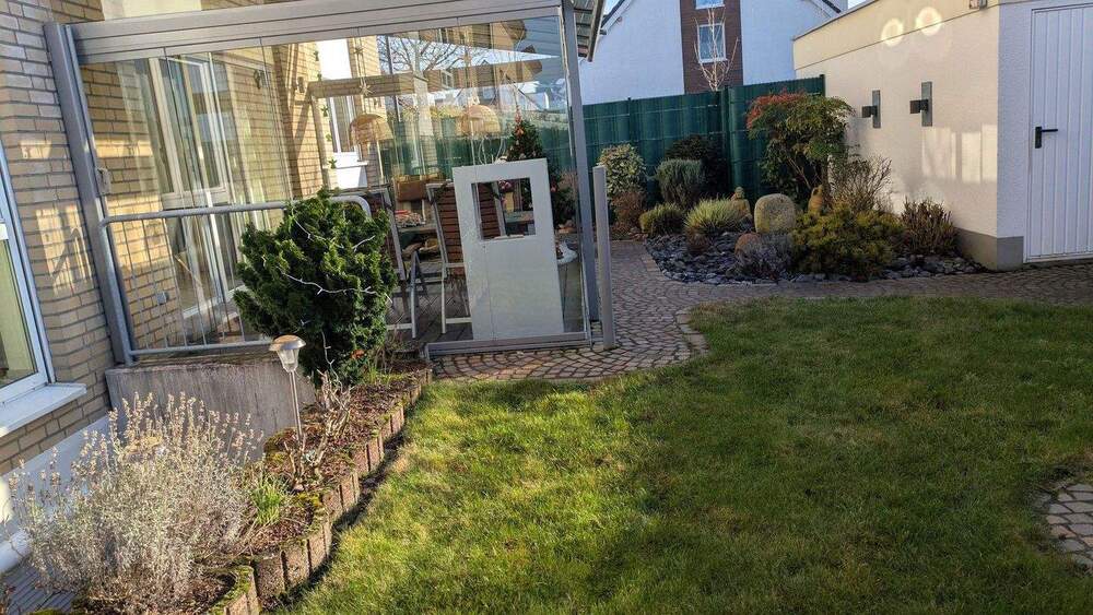 Einfamilienhaus Langenfeld (Rheinland) Reusrath - 6 Zimmer, 157 m&sup2;, 719.000&euro; | Angebot:25741972