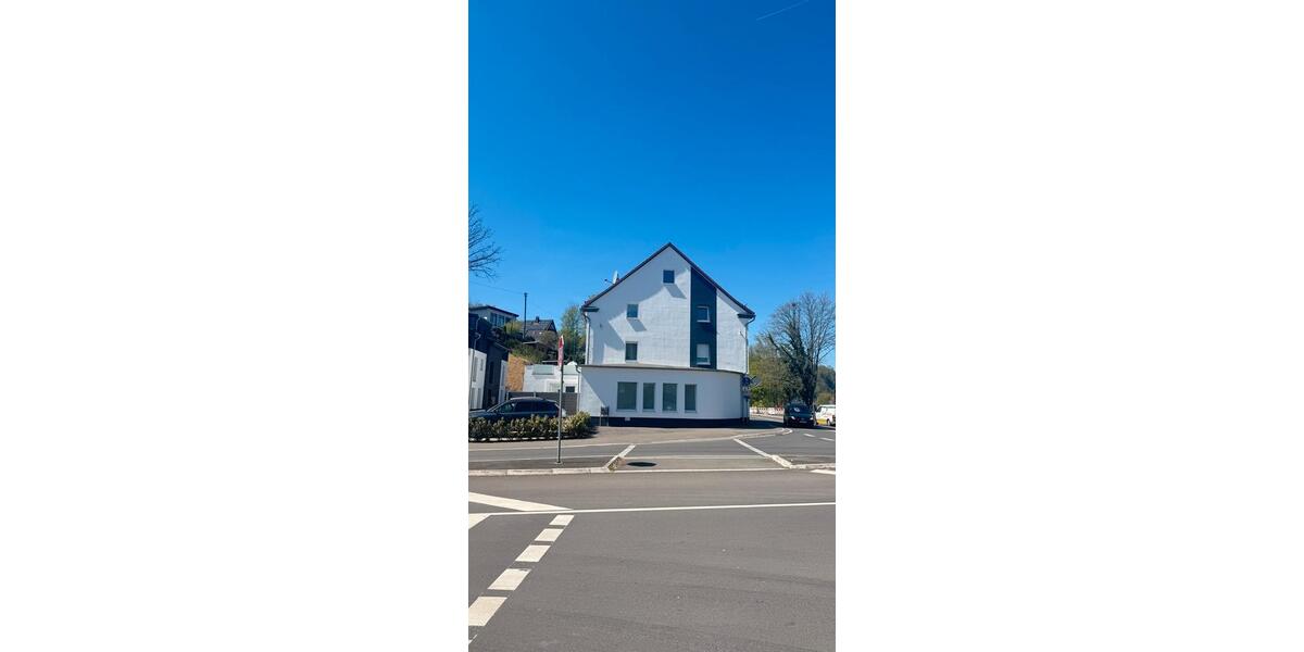 Etagenwohnung Engelskirchen - 4 Zimmer, 90 m&sup2;, 900&euro; | Angebot:26284319