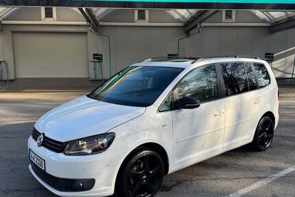 VW Touran 150.000 km 7.800 &euro; Wuppertal 42289